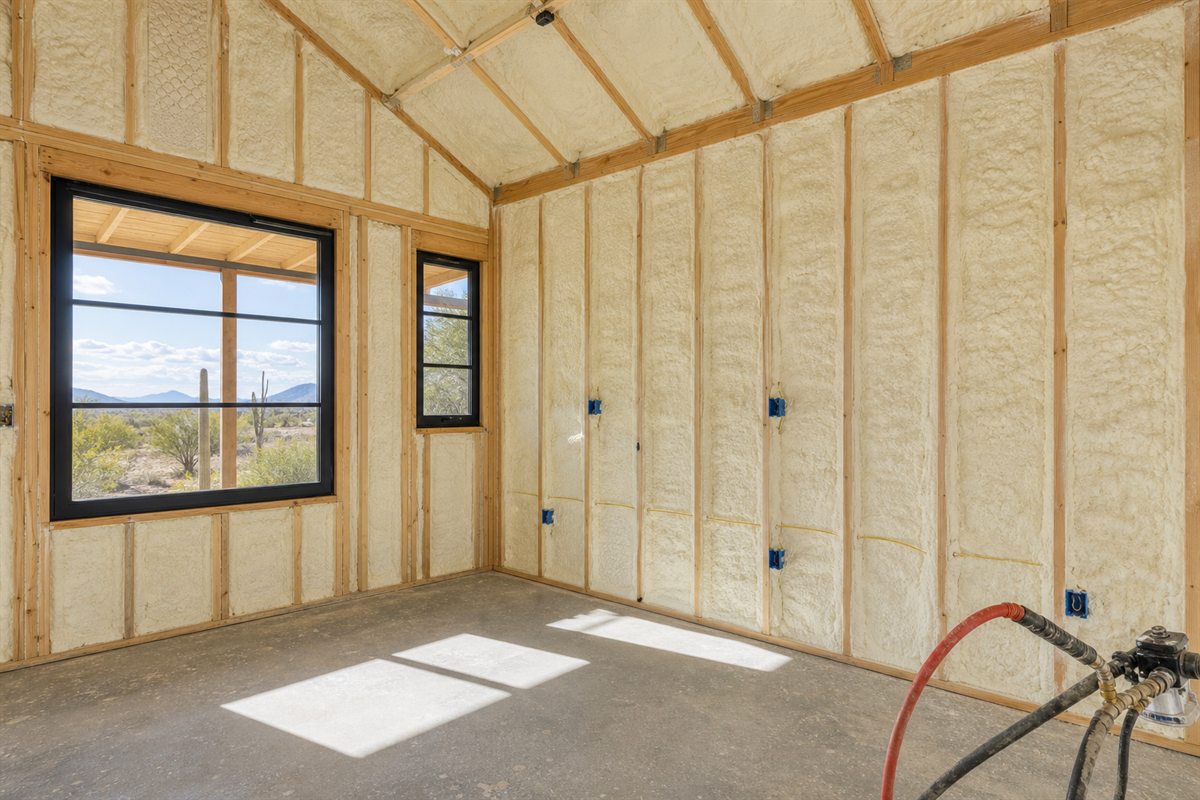 Benefits of Spray Foam Insulation in Arizona Casitas | Arizona
